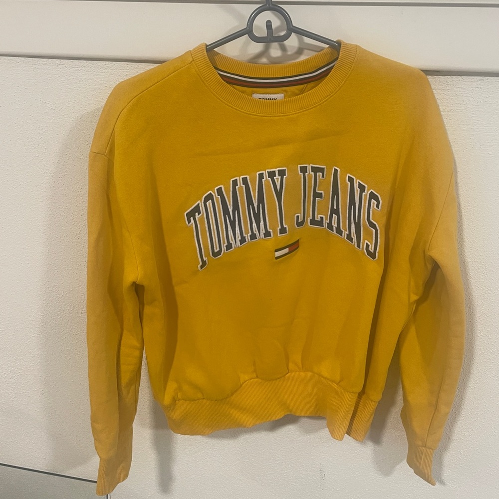 Yellow Tommy sweater